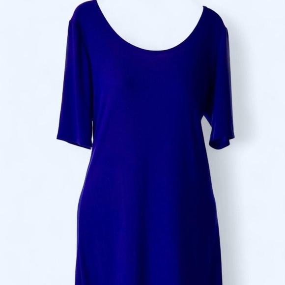 Elegant Royal Blue Women's midi dress with short sleeves - Picture 2 of 3